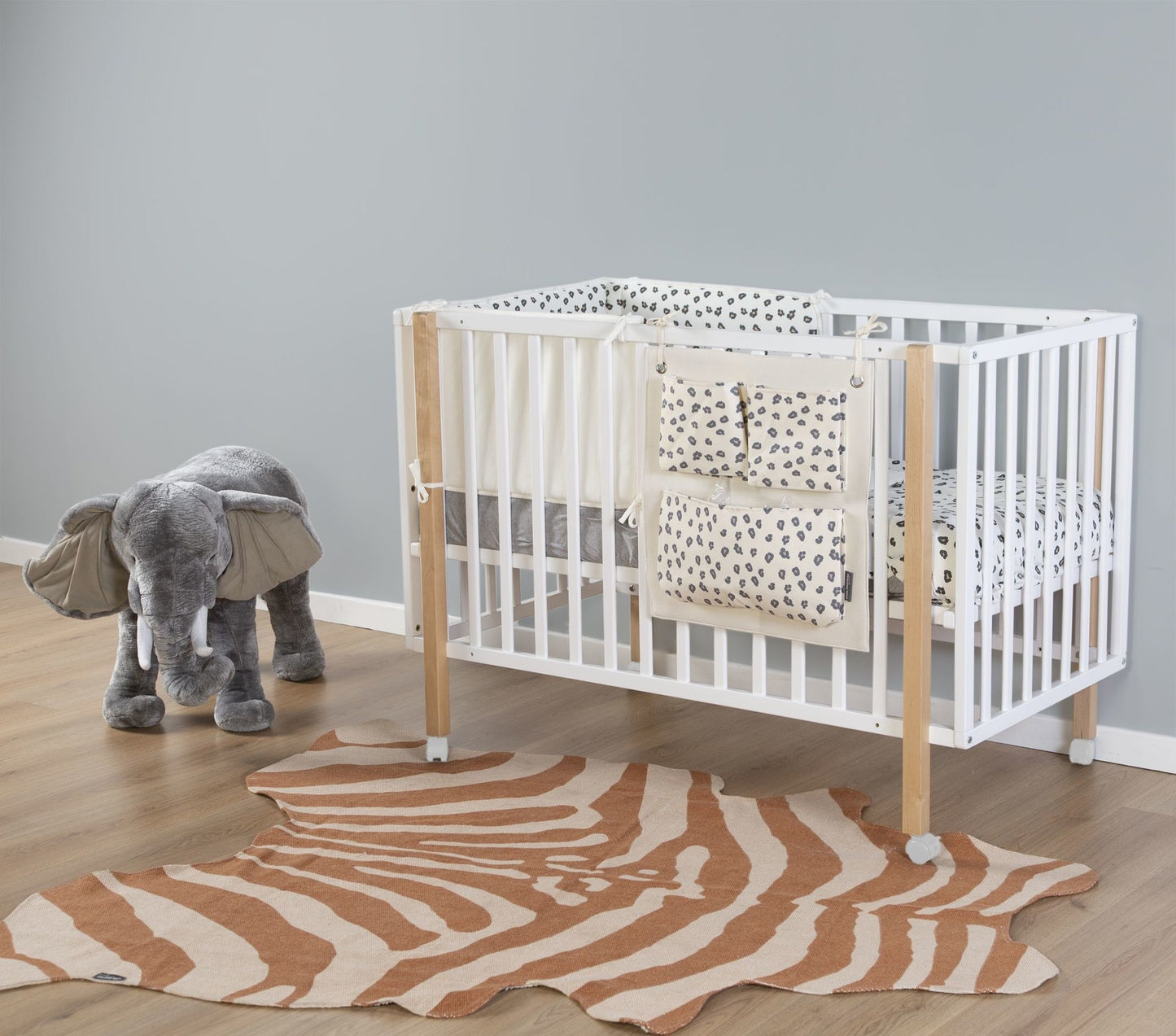 Staande Olifant Knuffel - 70x40x60 Cm - Grijs