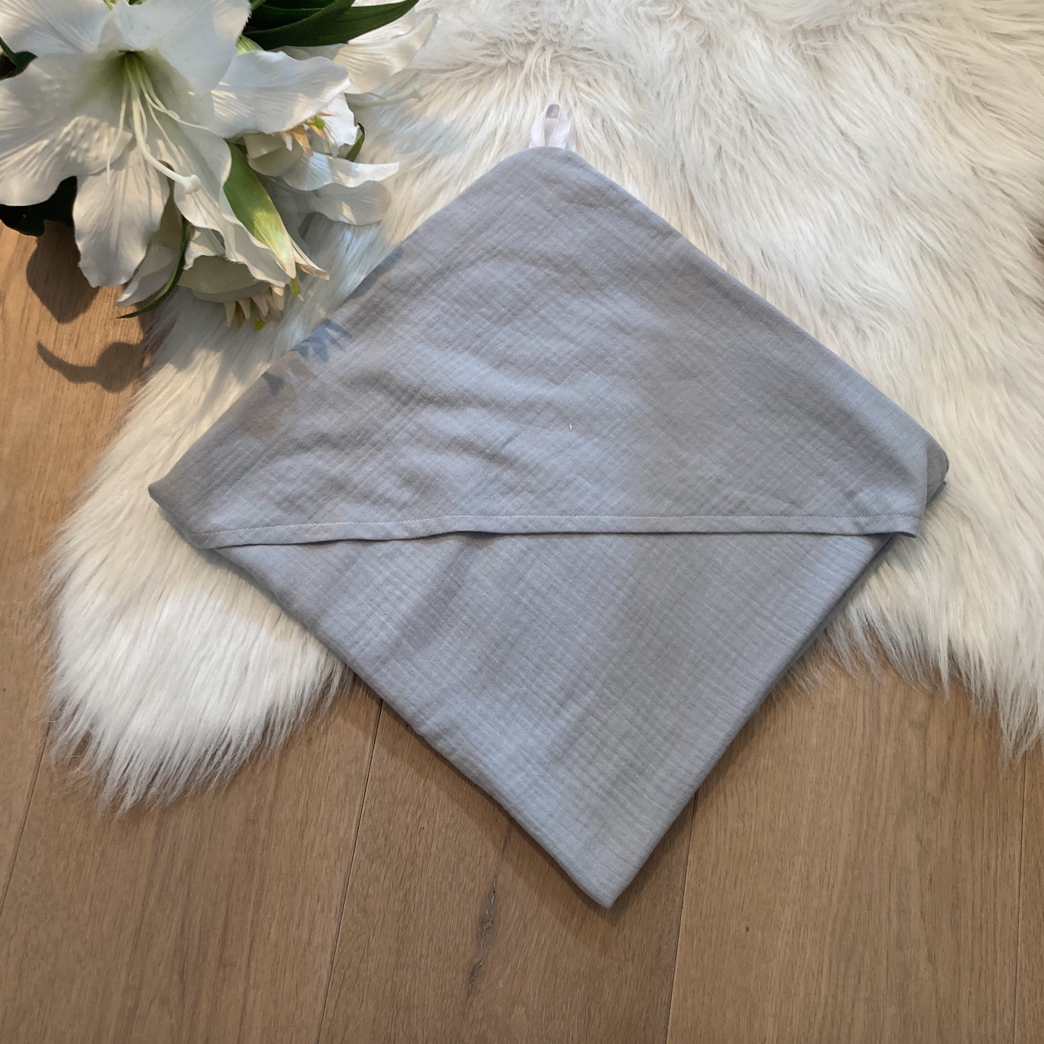 Tetra babycape grijs